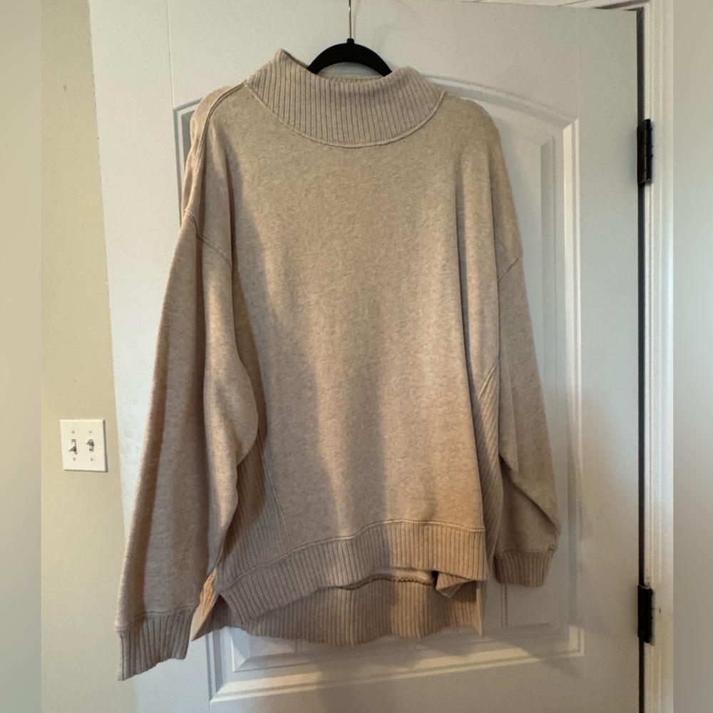 Aerie Cream Ribbed Knit sweater